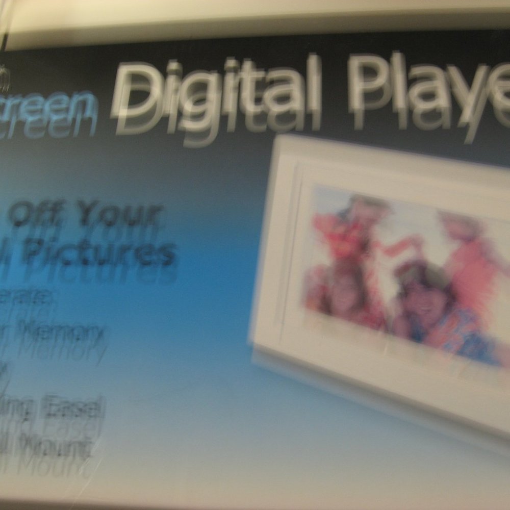 DIGITAL PLAYER   SHOMI
